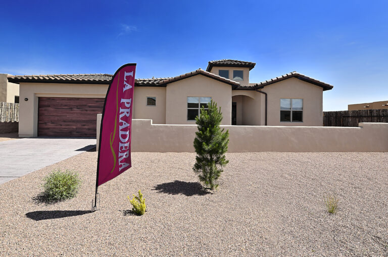 Abrazo Homes