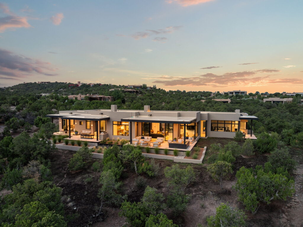 large-019166c2-4325-716c-ad77-7828fc8bd964